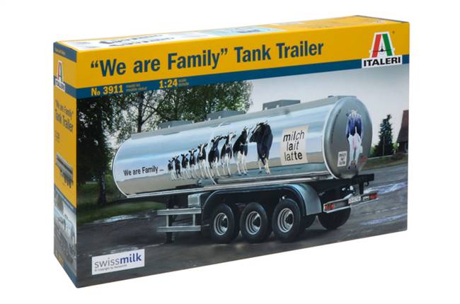 553911 1/24 Tank Trailer "We are Family"