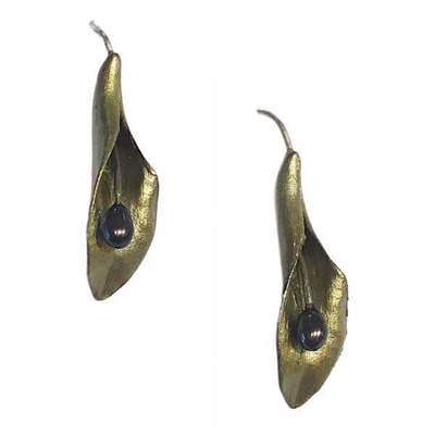 Hosta Dangle Earrings w/Pearls