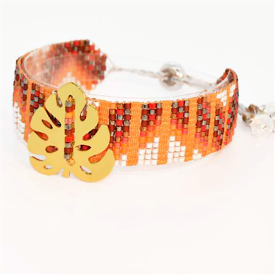 â€œTropical Leafâ€ Beaded Bracelet