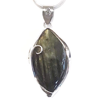 Sterling Silver Pendant- Labradorite