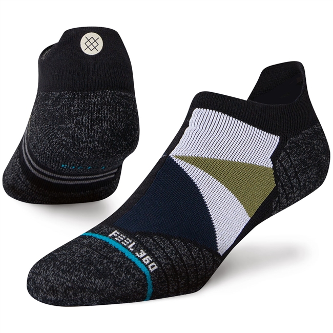 Stance Resolute Tab Running Sock. (Black)