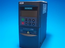Used Siemens MicroMaster 440 Model 6SE6440-2UD21-5AA1