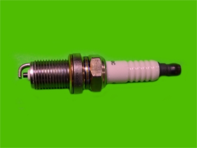 Briggs and Stratton 555737 Spark Plug