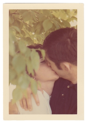 Foliage Kiss