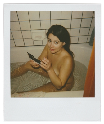 Polaroid Bath