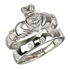 18k White Gold Diamond Heart Claddagh Engagement Ring Set