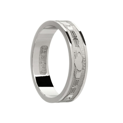 14k White Gold Ladies Claddagh Wedding Ring 6.1mm