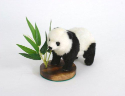 Hansa Standing Panda