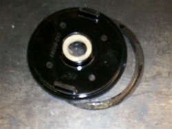 IH distributor dust cover