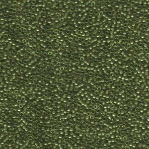 15/0 Miyuki Seed Beads Lined Green Lime