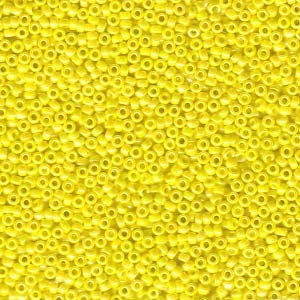 15/0 Miyuki Seed Beads Op. Yellow AB