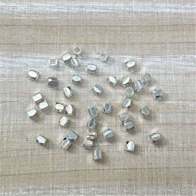 kelliesbeadboutique.com | Faceted Beads