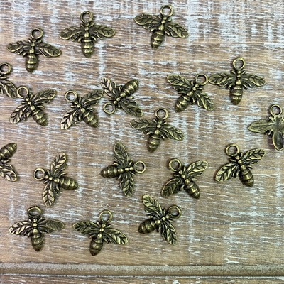 Antique Bronze Bee Charms