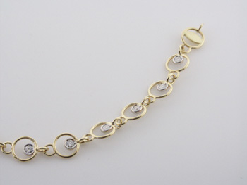 BLD2820 18k Yellow Gold Diamond Bracelet
