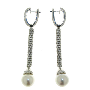 EDC1620 18k White Gold Diamond Pearl Earrings