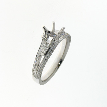 RLD0080 18k White Gold Diamond Ring