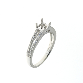 RLD01143 18k White Gold Diamond Ring