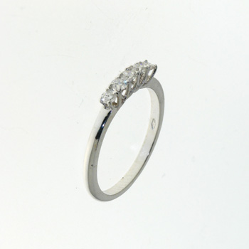 RLD0076 18k White Gold Diamond Ring
