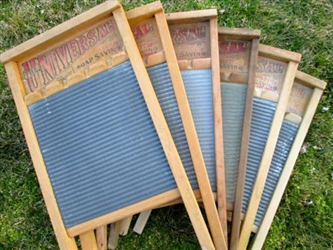 Victory #508 Glass Washboard, better