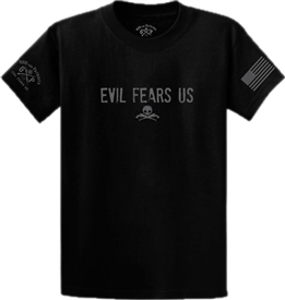 Evil Fears Us Guns and Skull T-Shirt Black