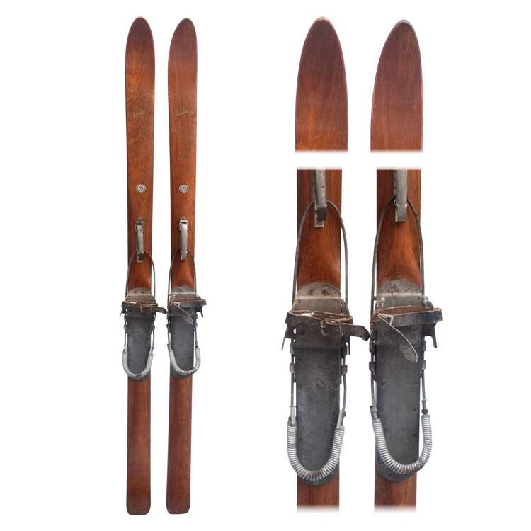 1940s Anderson and Thompson Ridgetop Vintage Wooden Downhill Skis with bear trap and cable bindings