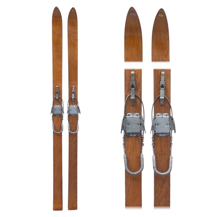 1940s Northland Vintage Hickory Jumping Skis
