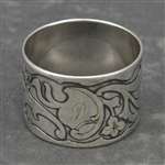 Napkin Ring, Silverplate Nouveau, Monogram P