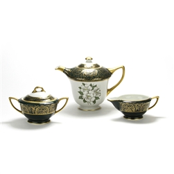Laurel Magnolia by Royal Cathay, China Tea Pot Only