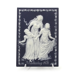 Plaque by Villeroy & Boch, Mettlach, Stoneware, Mother & Daughters