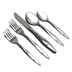 Rose Duet by Oneida, Stainless 5-PC Setting w/ Soup Spoon