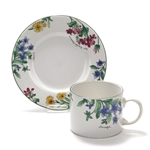 Geranium by Sakura, Stoneware Cup & Saucer