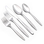 Radiant Rose by International, Stainless 5-PC Setting w/ Soup Spoon