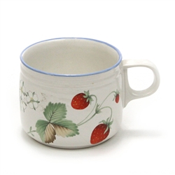 Tempting by Home Beautiful, Stoneware Cup