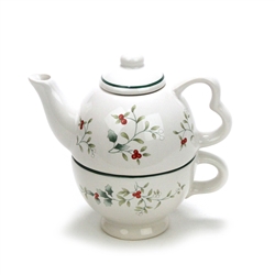 Winterberry by Pfaltzgraff, Stoneware Teapot, Tea for One