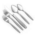 Tempo by Oneida, Stainless 5-PC Setting w/ Soup Spoon