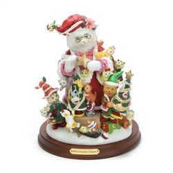 Figurine by Danbury Mint, Resin, Mrs. Santa Claws