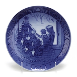 Christmas Plate by Royal Copenhagen, Porcelain Decorators Plate, Admiring The Christmas Tree