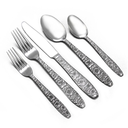 5-PC Setting w/ Soup Spoon by Cambridge, Stainless, Repousse Design