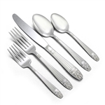 Danish Queen by Wallace, Silverplate 5-PC Setting w/ Soup Spoon