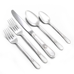 Adoration by 1847 Rogers, Silverplate 5-PC Setting w/ Soup Spoon