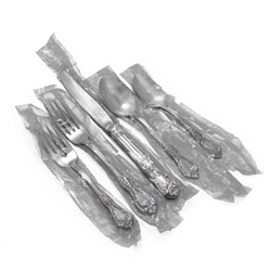 Kennett Square by Oneida, Stainless 5-PC Setting w/ Soup Spoon