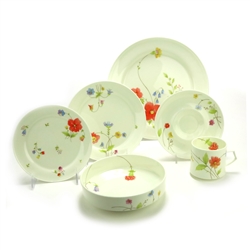 Just Flowers by Mikasa, China 6-PC Setting w/ Soup