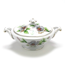 Dogwood by Roselyn, China Covered Casserole Dish, Round