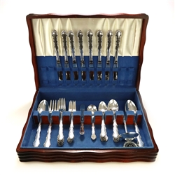 Flirtation by 1881 Rogers, Silverplate Flatware Set, 46-PC Set