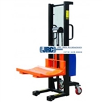 500351: Roll Lifting Equipment