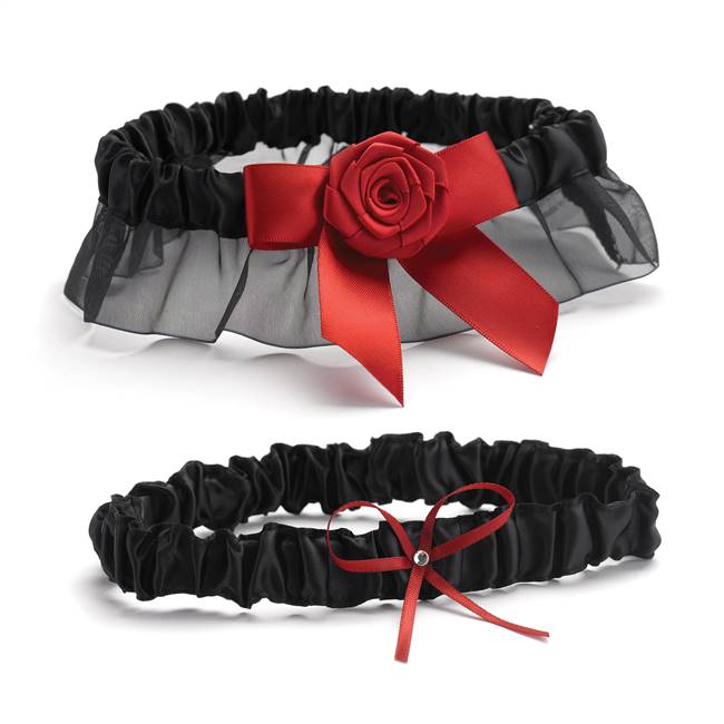 Midnight Rose Garter Set