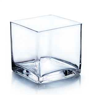 Clear Cube Vase. Open: 4"x4". Height: 4"