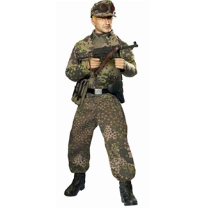 Dragon Hugo Rheinhardt Panzerjager Crewman (70782)