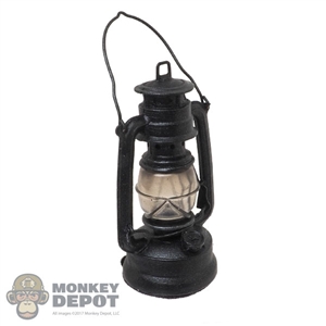 Lantern: DiD Black Kerosene Lamp (Turns On)