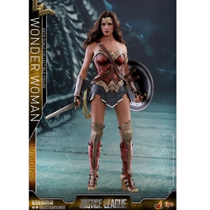 Boxed Figure: Hot Toys Justice League - Deluxe Wonder Woman (903121)